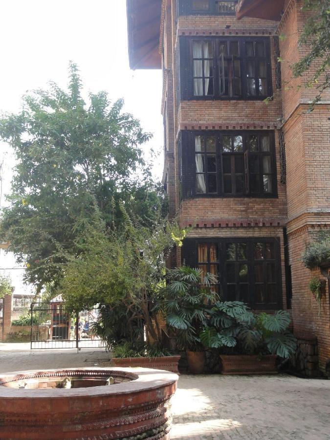 Vajra Hotel Kathmandu Exterior photo
